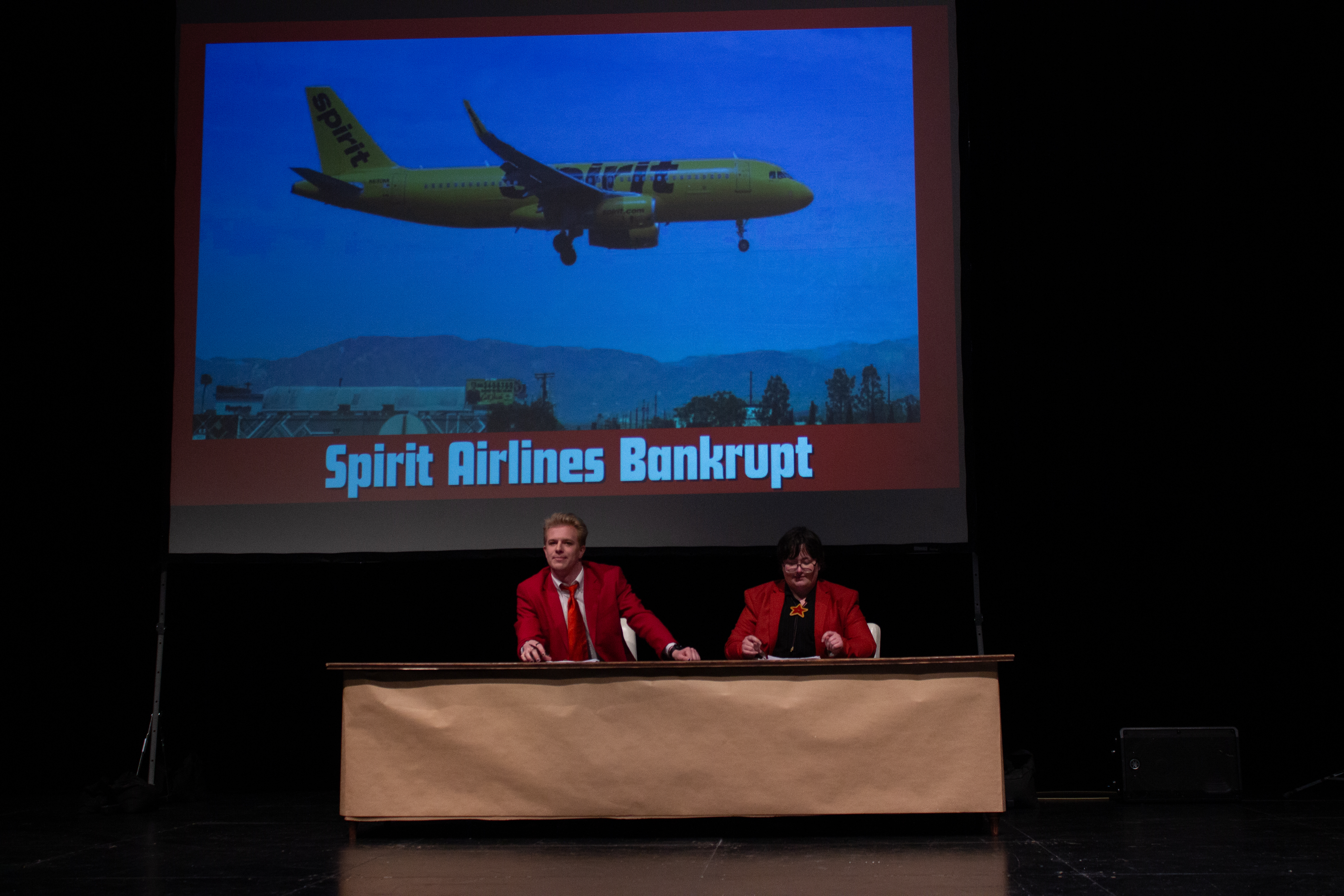 Show photo 5